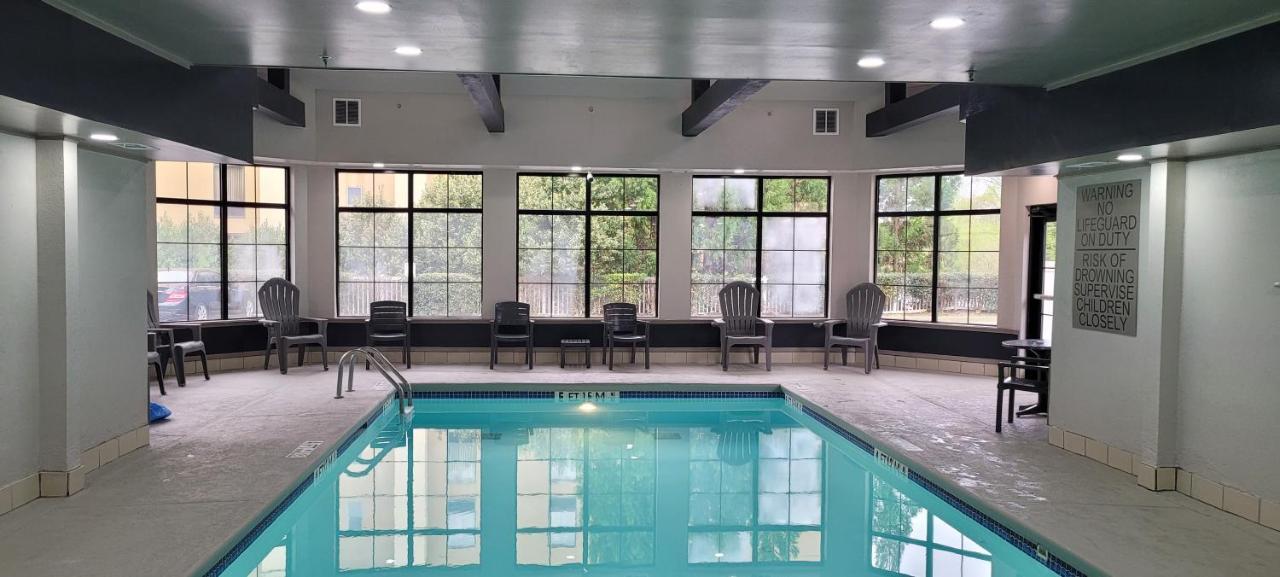 Country Inn & Suites By Radisson, Canton, Ga Buitenkant foto